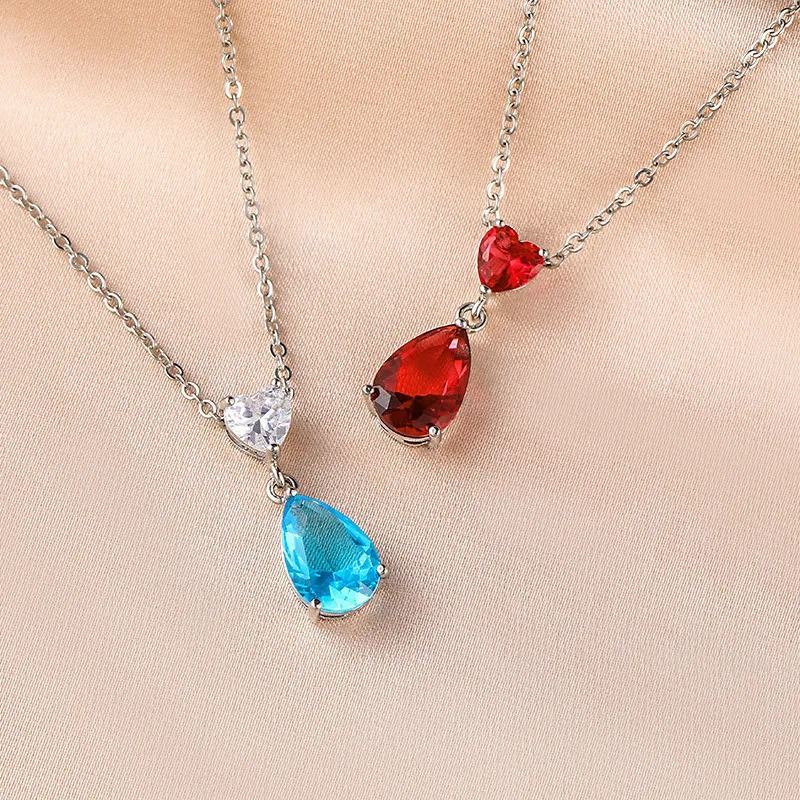 Waterdrop Heart-shaped Cubic Zirconia Pendant Necklace - image 02